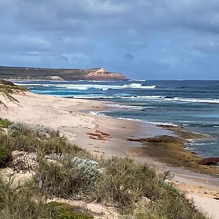Sols Place Boutique Pool Villas Kalbarri Exteriör bild