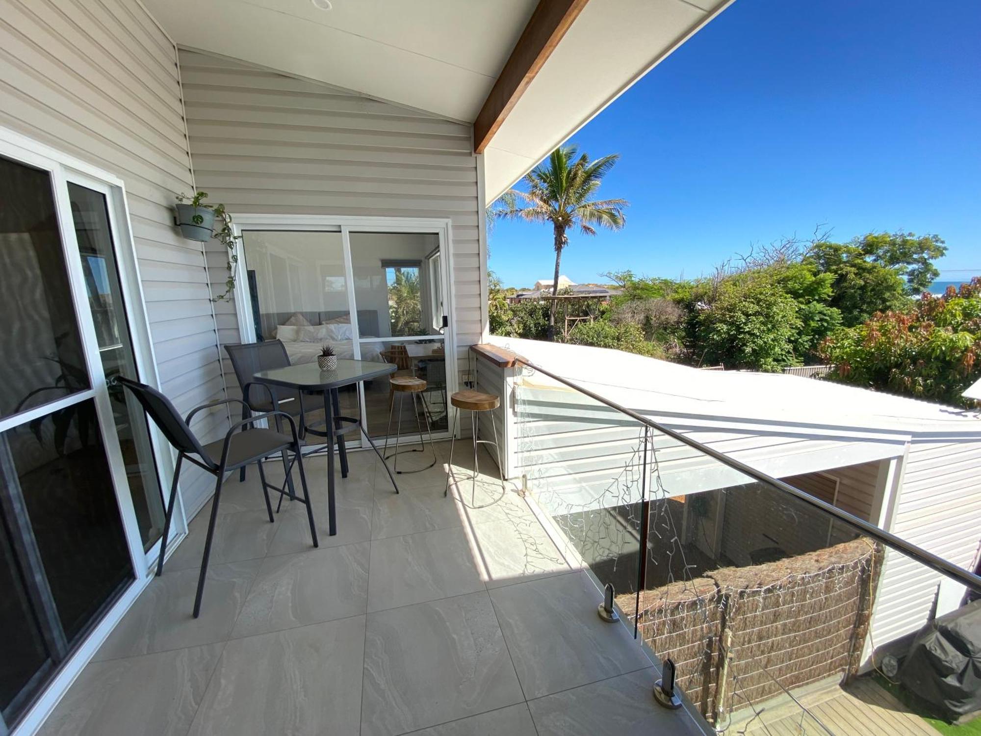 Sols Place Boutique Pool Villas Kalbarri Rum bild