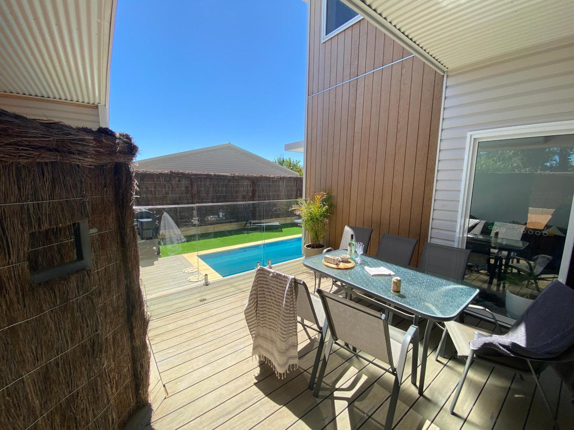 Sols Place Boutique Pool Villas Kalbarri Rum bild